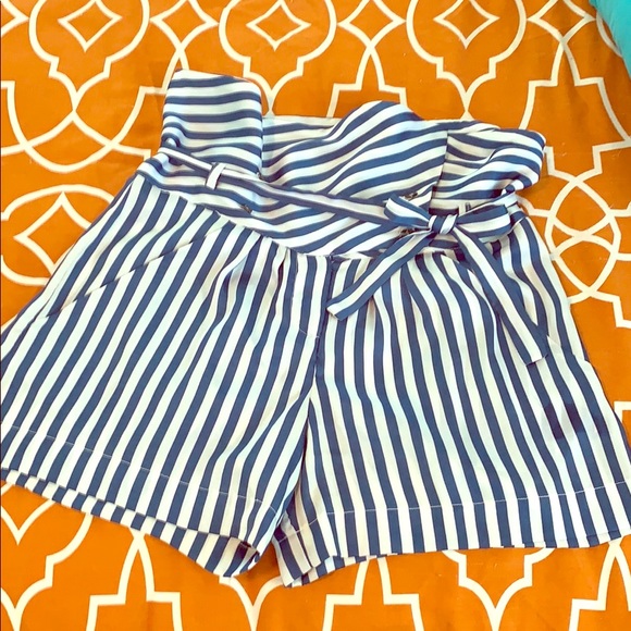 BCBGeneration Blue and White Striped Shorts - Picture 1 of 4